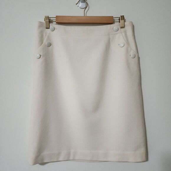 NWT J Crew Factory Womens Soft Wool Straight Skirt Ivory Lined Big Buttons Sz 8 - Picture 2 of 9